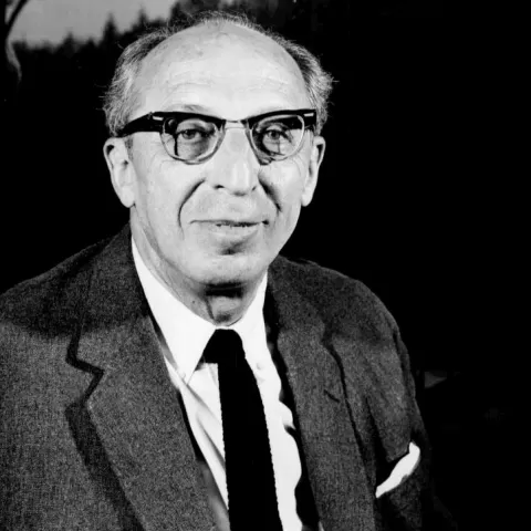 پرتره آرون کوپلند